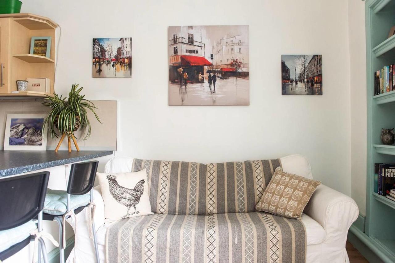 Guestready - Cosy Home 5 Minutes From Waverley! Edinburgh Buitenkant foto
