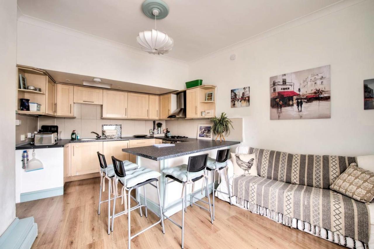 Guestready - Cosy Home 5 Minutes From Waverley! Edinburgh Buitenkant foto