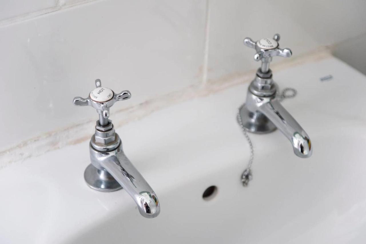 Guestready - Cosy Home 5 Minutes From Waverley! Edinburgh Buitenkant foto